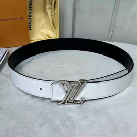 Picture of LV Belts _SKULVBelt40mmX95-110cm7D016541